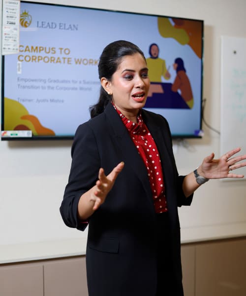 A Leadership and Strategic Communication Coach